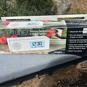Chef Tunes Bluetooth Roasting Thermometer & Kitchen Speaker - White New